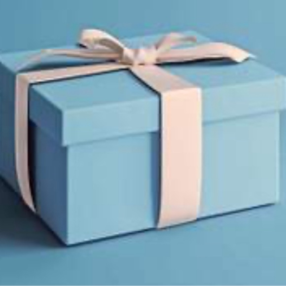 Every Purchase Gets A Gift! - Picture 1 of 1